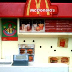 Rara Lanchonete Mc Donald's da estrela dos anos 80