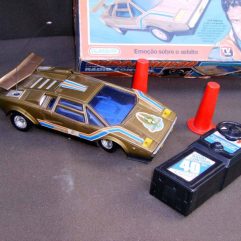 Carrinho Antigo Controle Remoto Duro na Queda Glasslite
