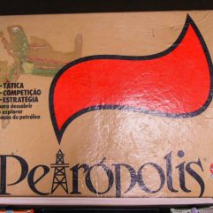 Antigo e Raro Jogo Petrópolis da estrela dos anos 80