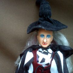 Boneca Bruxa Keka da Xuxa dos anos 90 raridade