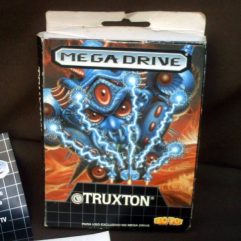 Jogo Mega Drive Truxton Tectoy na caixa original