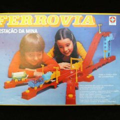 Antigo Brinquedo Ferrovia da Estrela dos anos 80 na caixa