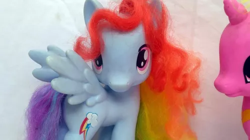 Lote 2 Cavalinhos My Little Pony Rosa E Azul Com Defeitos - Imagem 4