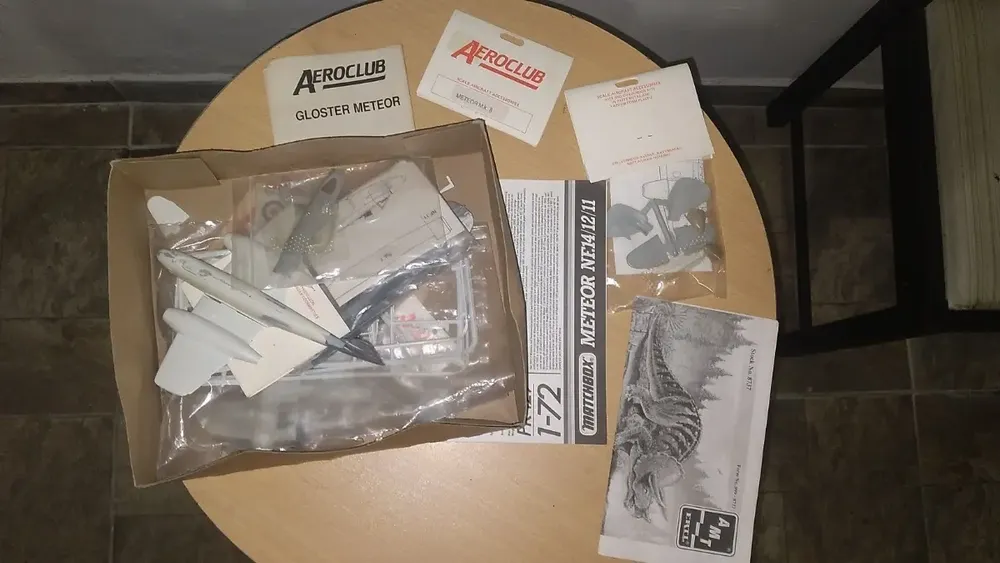 Lote Aviões Miniatura Revell E Outros Incompletos Com Caixas - Imagem 8