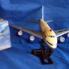 Raro Avião Pan Am Antigo Na Caixa Original Anda E Levanta