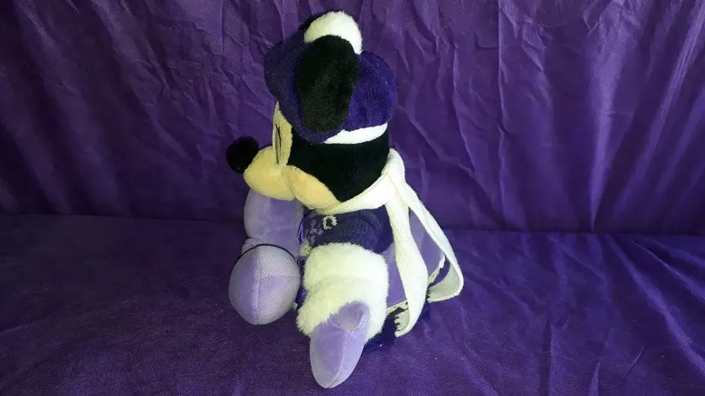 Boneca Minnie Pelúcia Disney Usada Com Cachecol 40cm Altura - Imagem 3