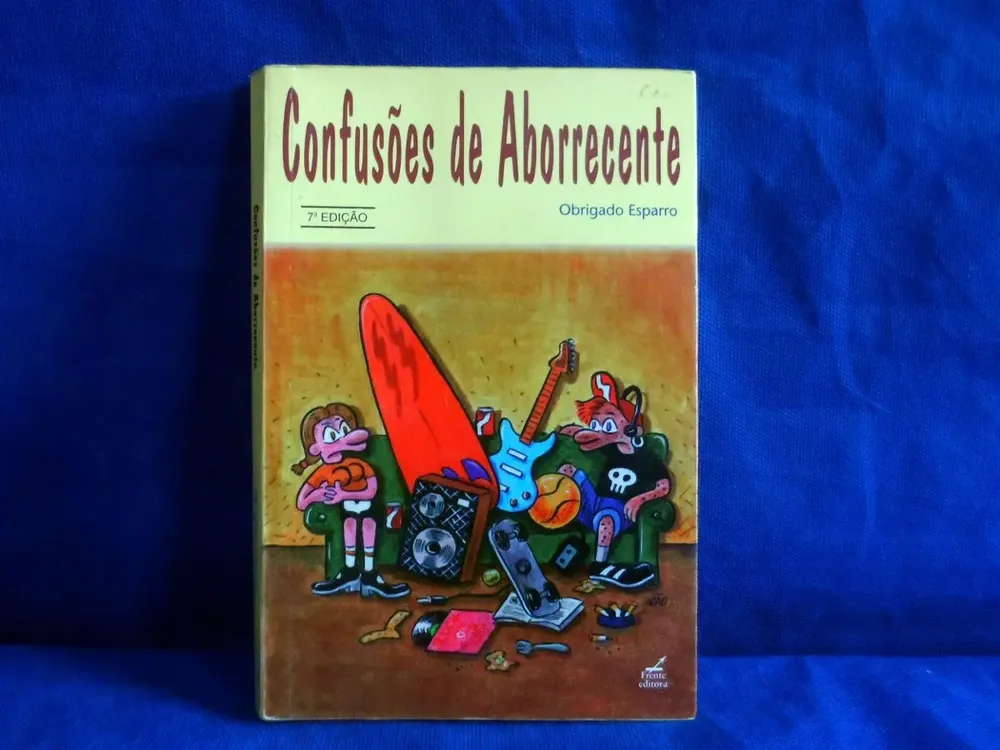 Livro Usado Confusoes De Aborrecente Confusoes De Aborr 1997