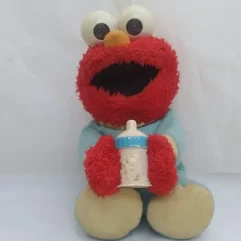 Elmo Bebê Com Mamadeira Que Fala Em Inglês Com Mal Contato