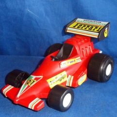 Antigo Carrinho De Corrida Ferrari Da Bandeirantes Fricção