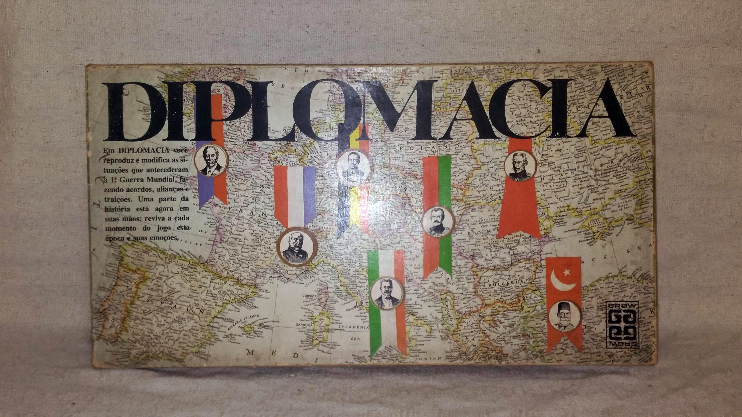 Antigo Jogo Diplomacia da Grow dos anos 80 na caixa original