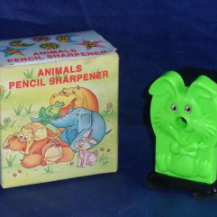 Apontador Antigo Coelho Animal Pencil Sharpner Na Caixa