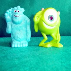 Bonecos Do Filme Monstros Sa 6cm Disney Promocional Nestlé