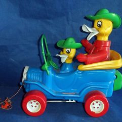 Carrinho Antigo De Plastico Bolha Com Patinhos Dos Anos 70