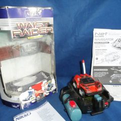Carrinho Miniatura Usado Waist Raider Nikko No Estado Parado