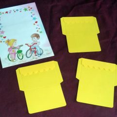Lote Com Papeis De Carta Antigos Com Envelopes Amarelos