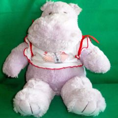Hipopótamo De Pelúcia 45cm Usado Da Happy Town Com Defeito
