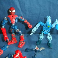Lote De Peças Mega Blocs Homem Aranha E Outro Incompletos