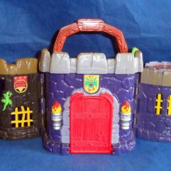 Raro All-in-one Castle Fisher Price De 1998 Usado Incompleto