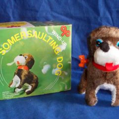 Raro Cachorrinho Que Salta Somersaulting Dog Caixa Original